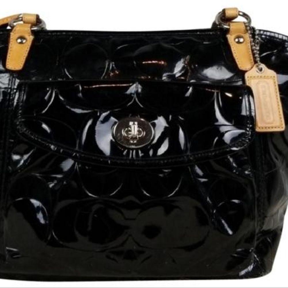 Authentic Preloved Coach F14663 Leah Patent Leather Tote - Picture 2 of 9